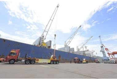 Tập đoàn Hoa Sen: Xuất khẩu lô hàng 15.000 tấn tôn sang châu Âu